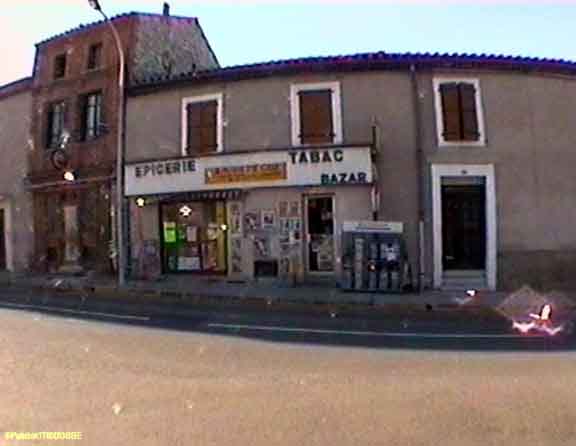 d_BlayeV_Cafe300199_01